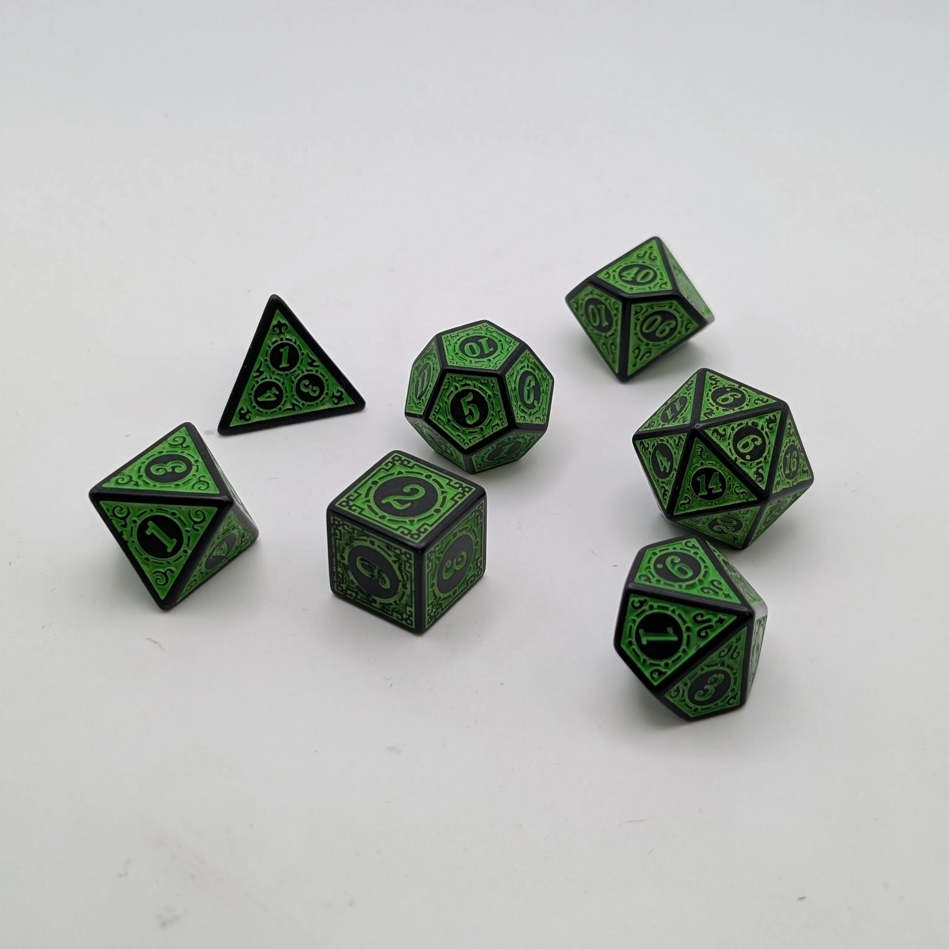 Magic Flame - Green - 7 Piece DnD Dice Set | Acrylic RPG Gaming Dice - Image 4