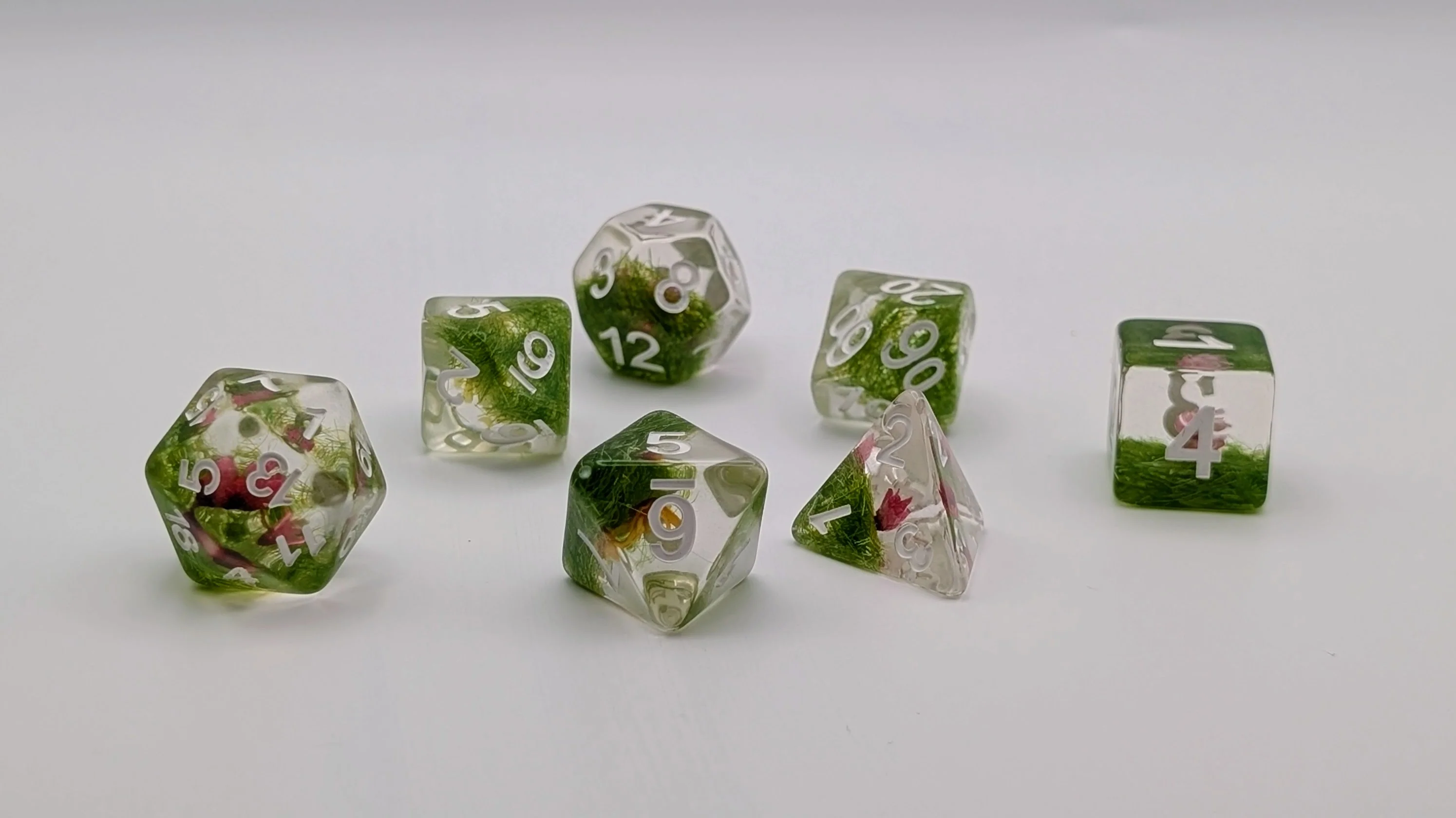 Feyflower - 7 Piece DnD Dice Set | Resin RPG Gaming Dice - Image 3
