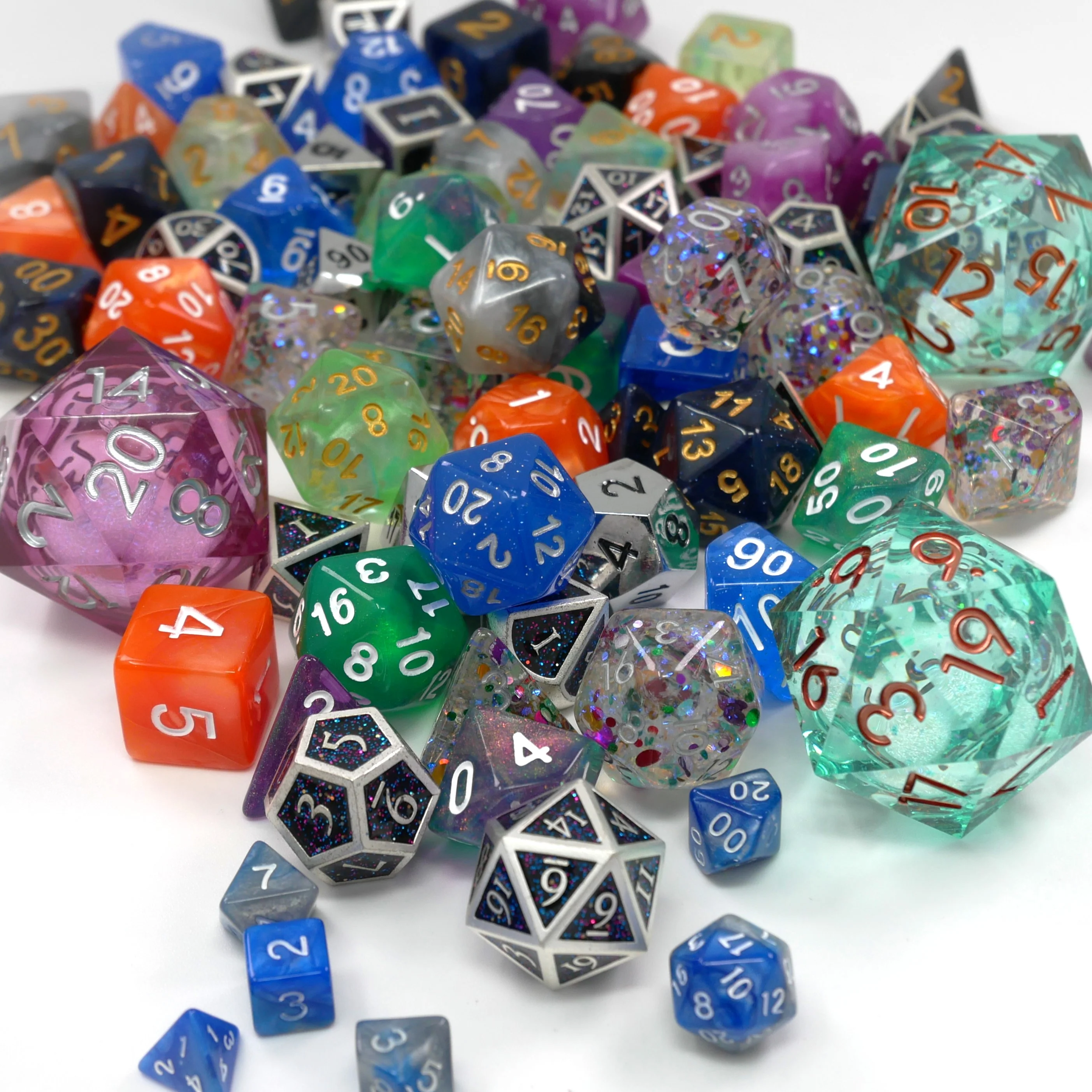 Mystery Hoard - 13 Dice Set Bundle + 1 RPG Accessory - Image 6