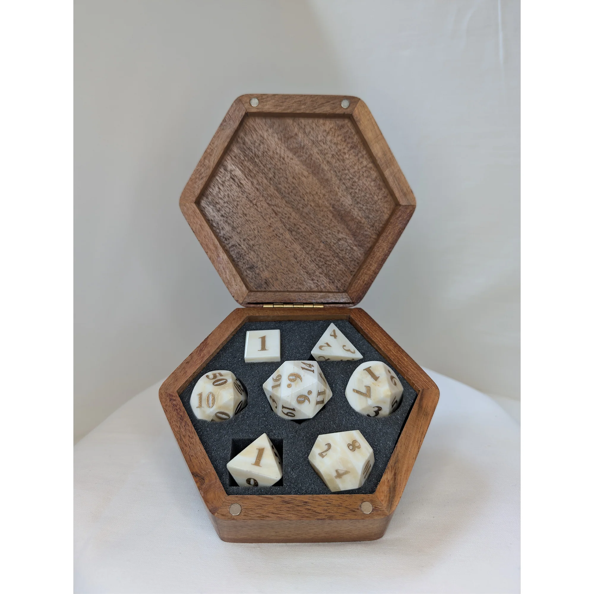 Raven Queen’s Horde - 7 Piece DnD Dice Set | Bone Chonk RPG Gaming Dice - Image 3