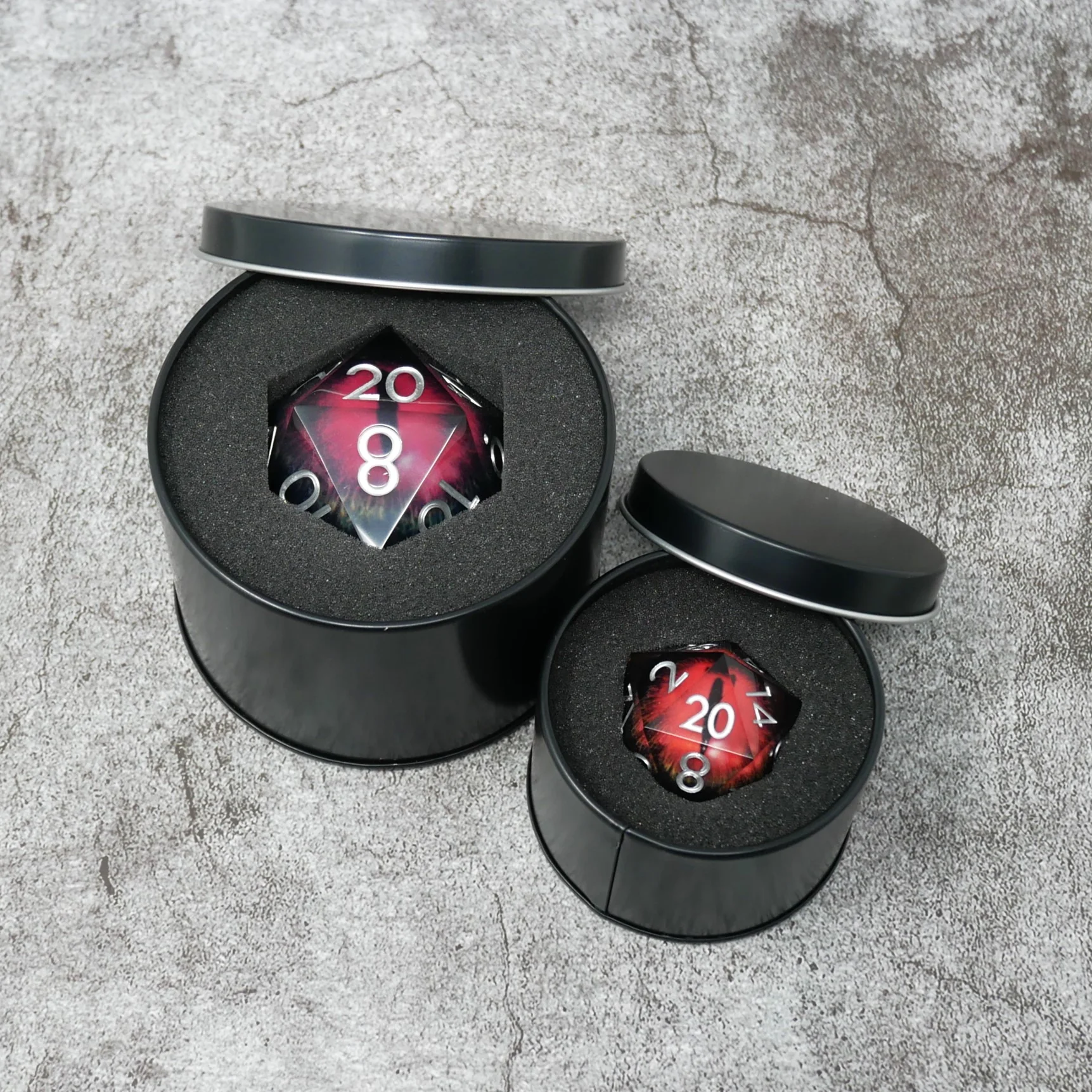 Smaug's Eye | Giant D20 Moving Eye DnD Dice | Acrylic RPG Gaming Dice - Image 5