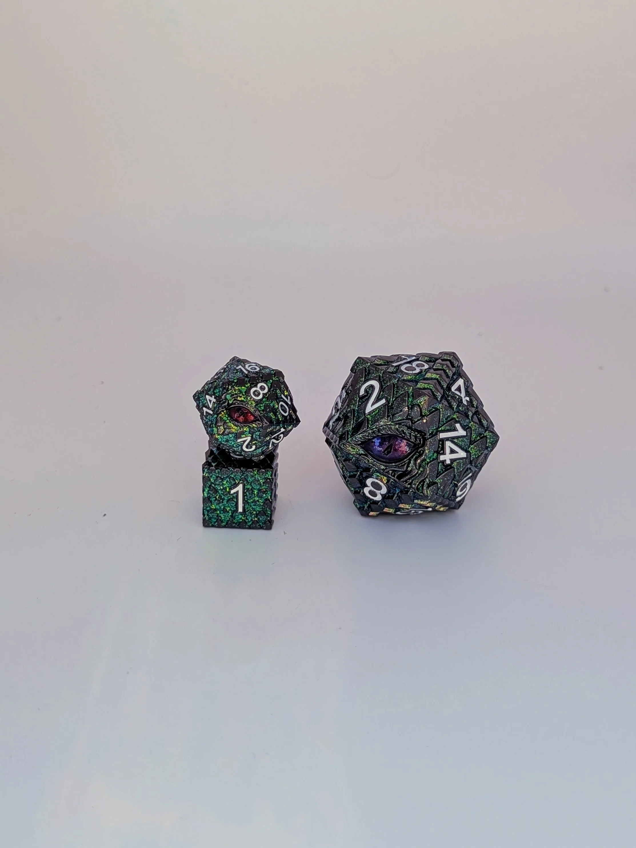 Venomfang's Gaze - Giant D20 Chonk | Metal RPG Gaming Dice - Image 3