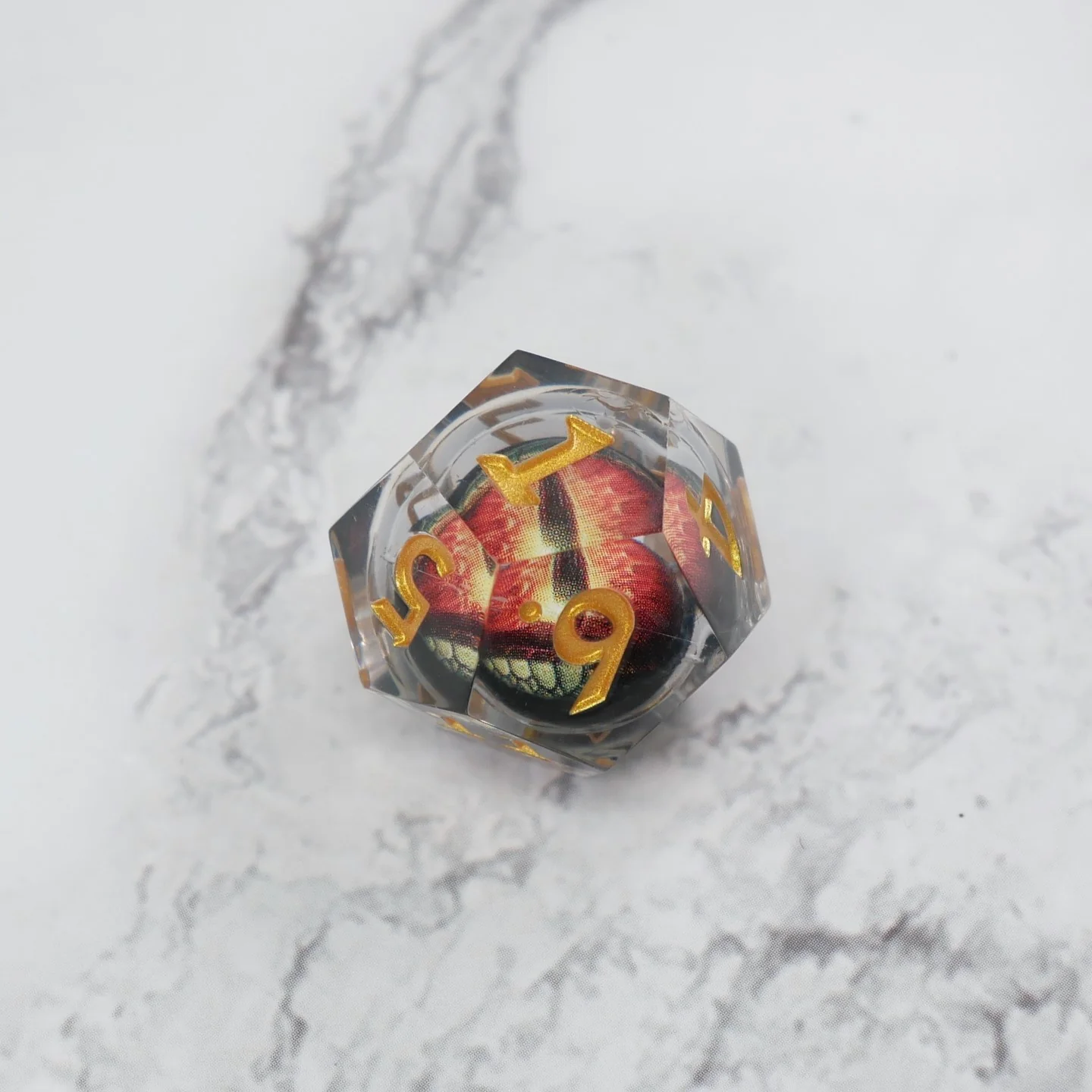 Xanathar's Eye |  7 Piece Moving Eye DnD Dice Set | Acrylic RPG Gaming Dice - Image 7